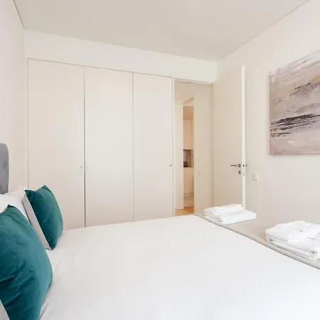 Flh Chiado Flat Διαμέρισμα *